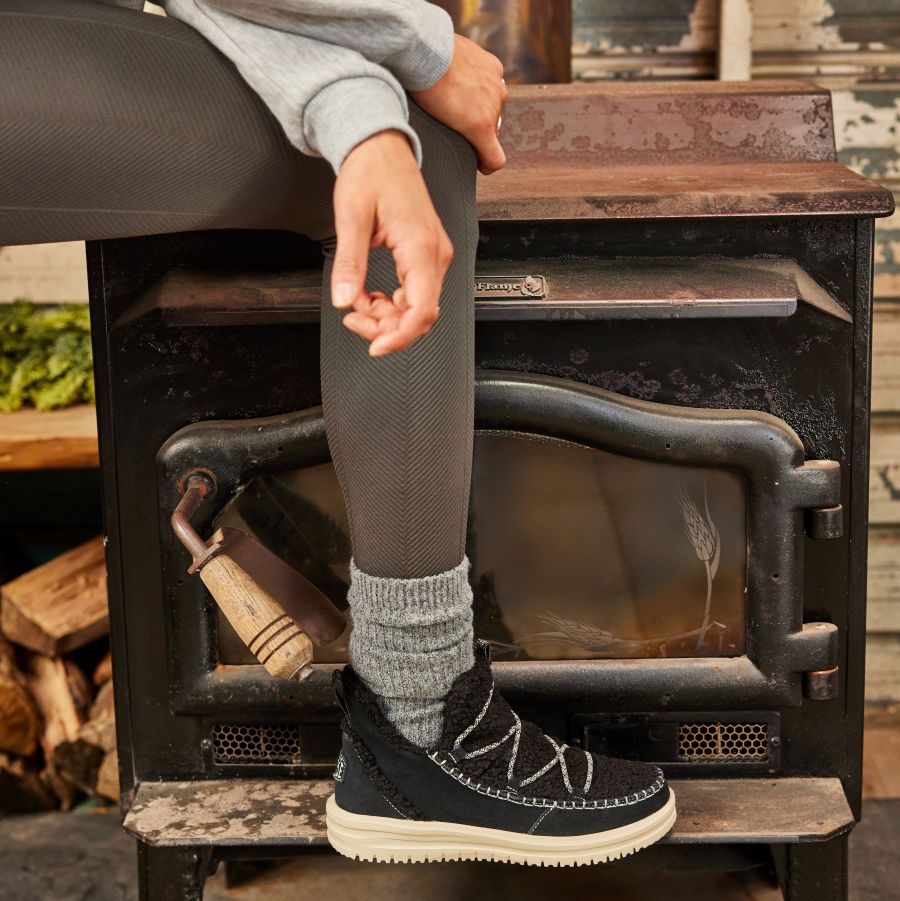 Camden Suede Cozy - Black - Image 7